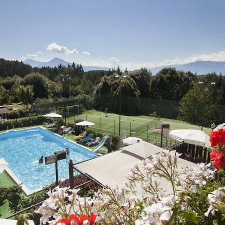 Hotel Scoiattolo Baselga di Pine Luaran gambar